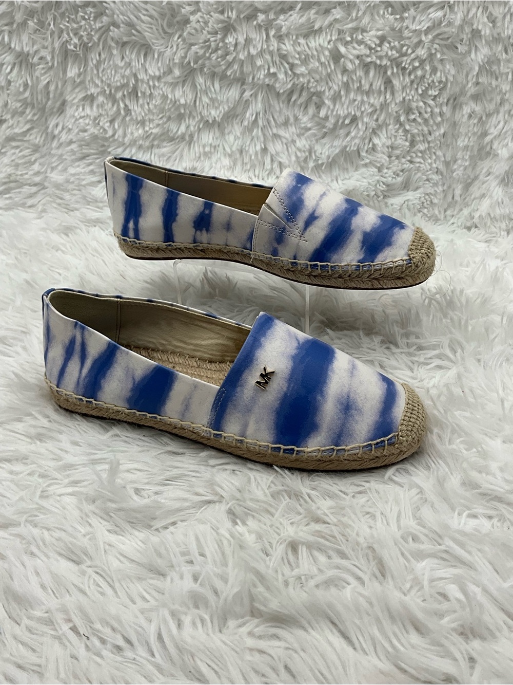 Michael Kors Flats Size 5.5 Blue and White Kendrick Tie-Dye Espadrille Flats